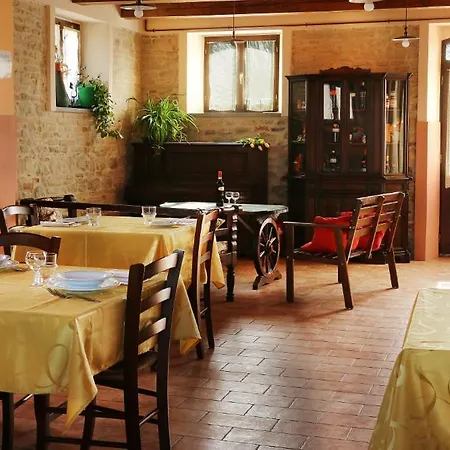 Sleeps 4 Pool Wifi Casa Vici