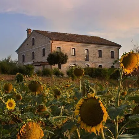 Sleeps 4 Pool Wifi * Casa Vici
