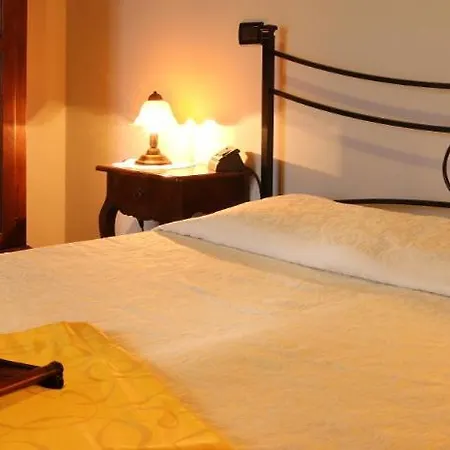 Sleeps 4 Pool Wifi *